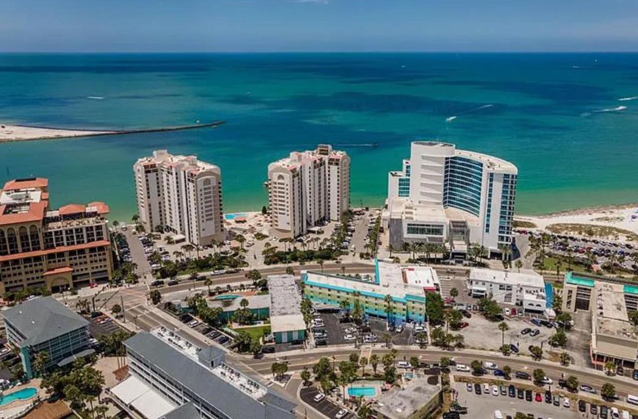 Pelican Pointe Clearwater Beach Hotel Exterior foto