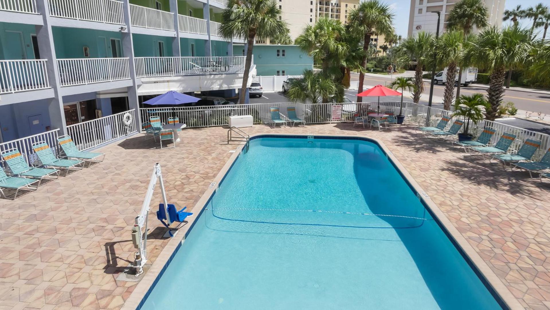 Pelican Pointe Clearwater Beach Hotel Exterior foto